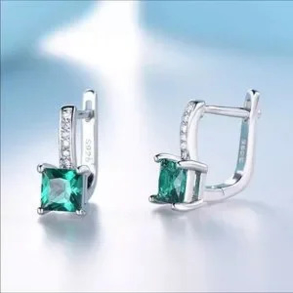 Emerald Sterling Silver Earring